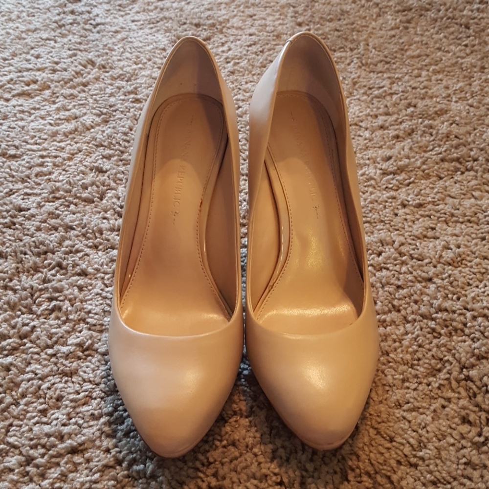 Banana Republic heels